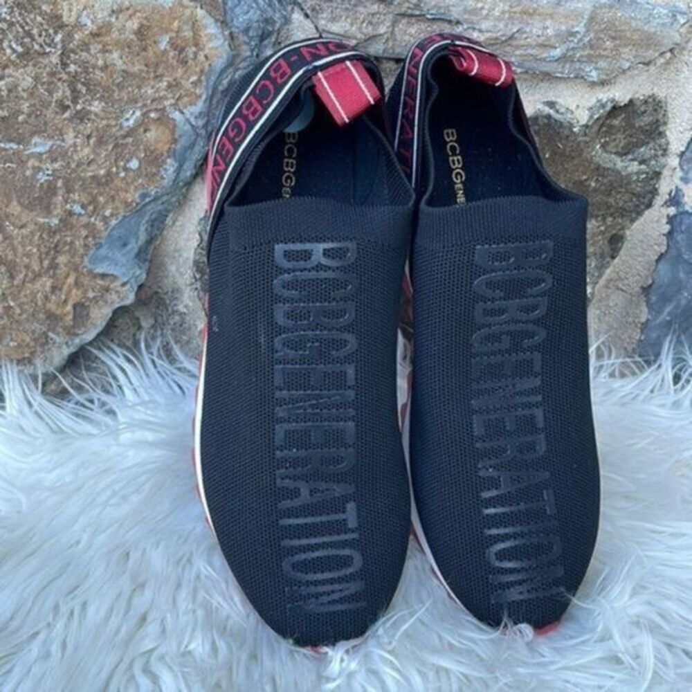 BCBGeneration Lisas Slip On Sneaker Shoes in Black White & Lipstick Red Size 8.5